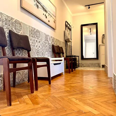 Apartment Al-Dom Apartamenty Stary Park