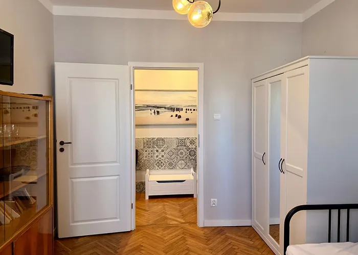 Al-dom Stary Park * 코워브제크